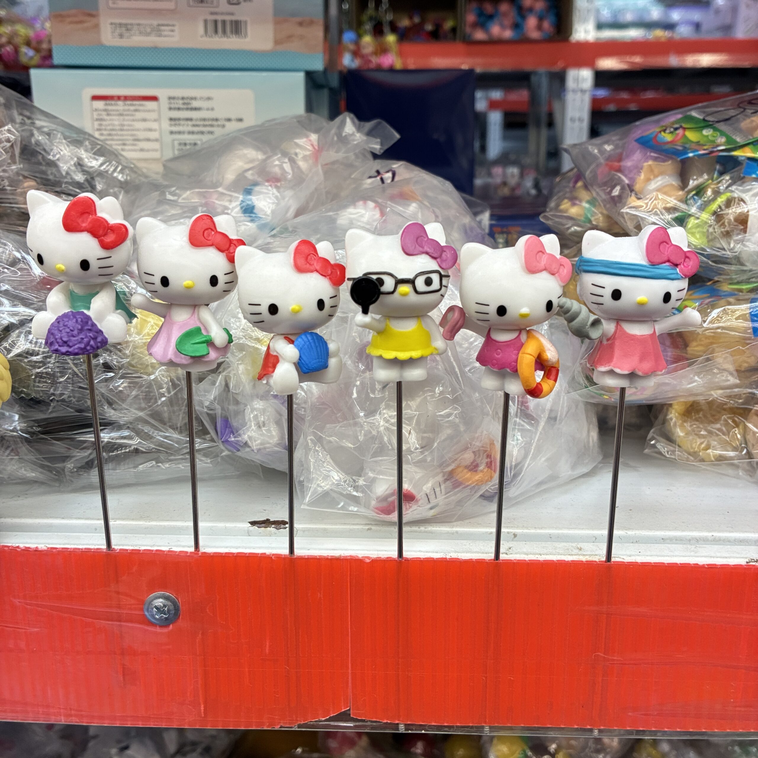 Hello Kitty Stylish Figurine Set (6PCS)
