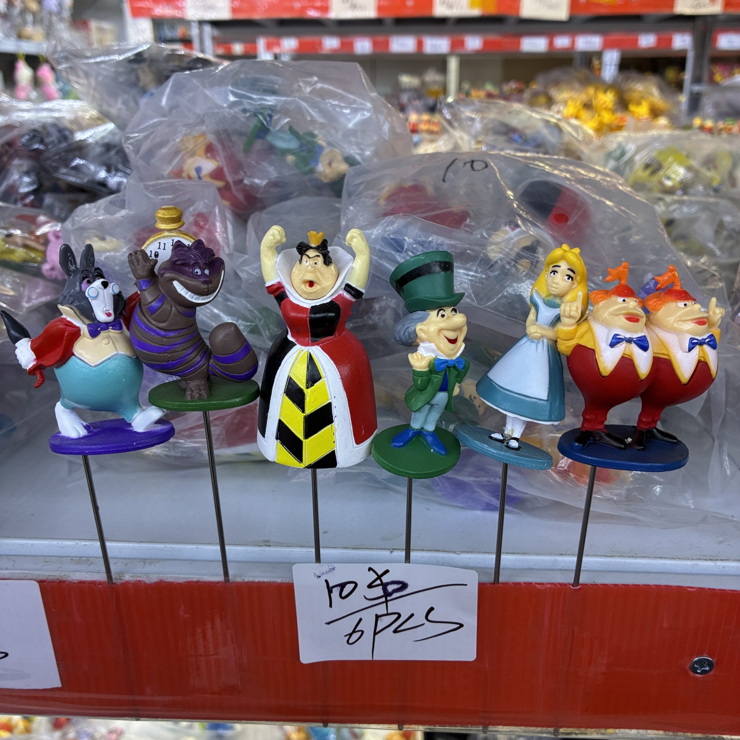 Alice in Wonderland Character Figurine Set (6PCS)