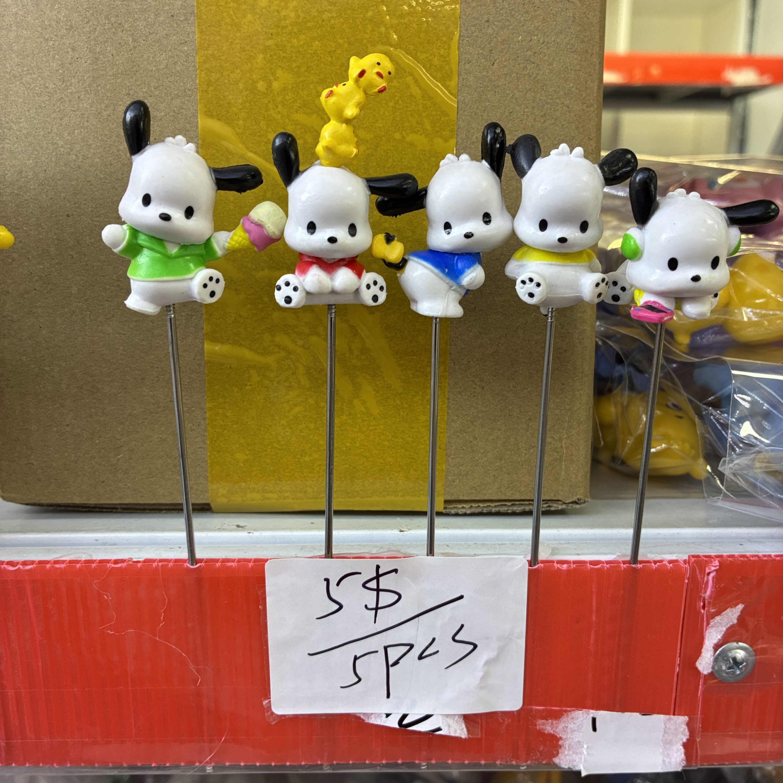 Pochacco Themed Figurine Set (5PCS)