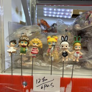 Molly Character Figurine Set (6PCS)