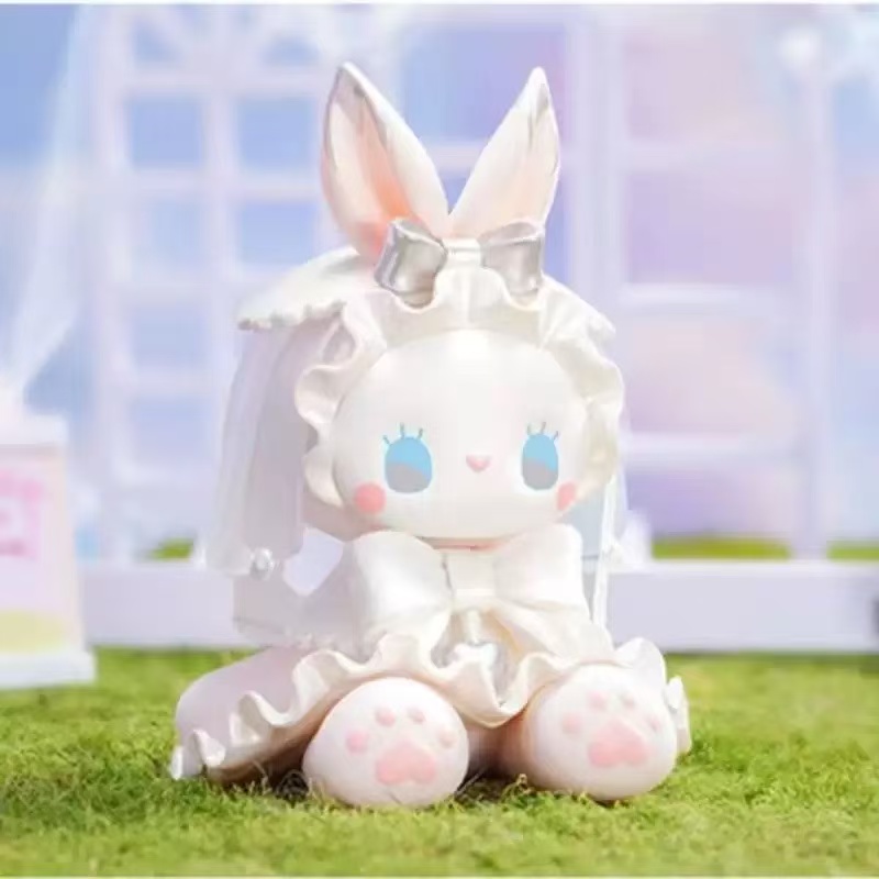 Emma Wedding Bride Figurine (1PC)