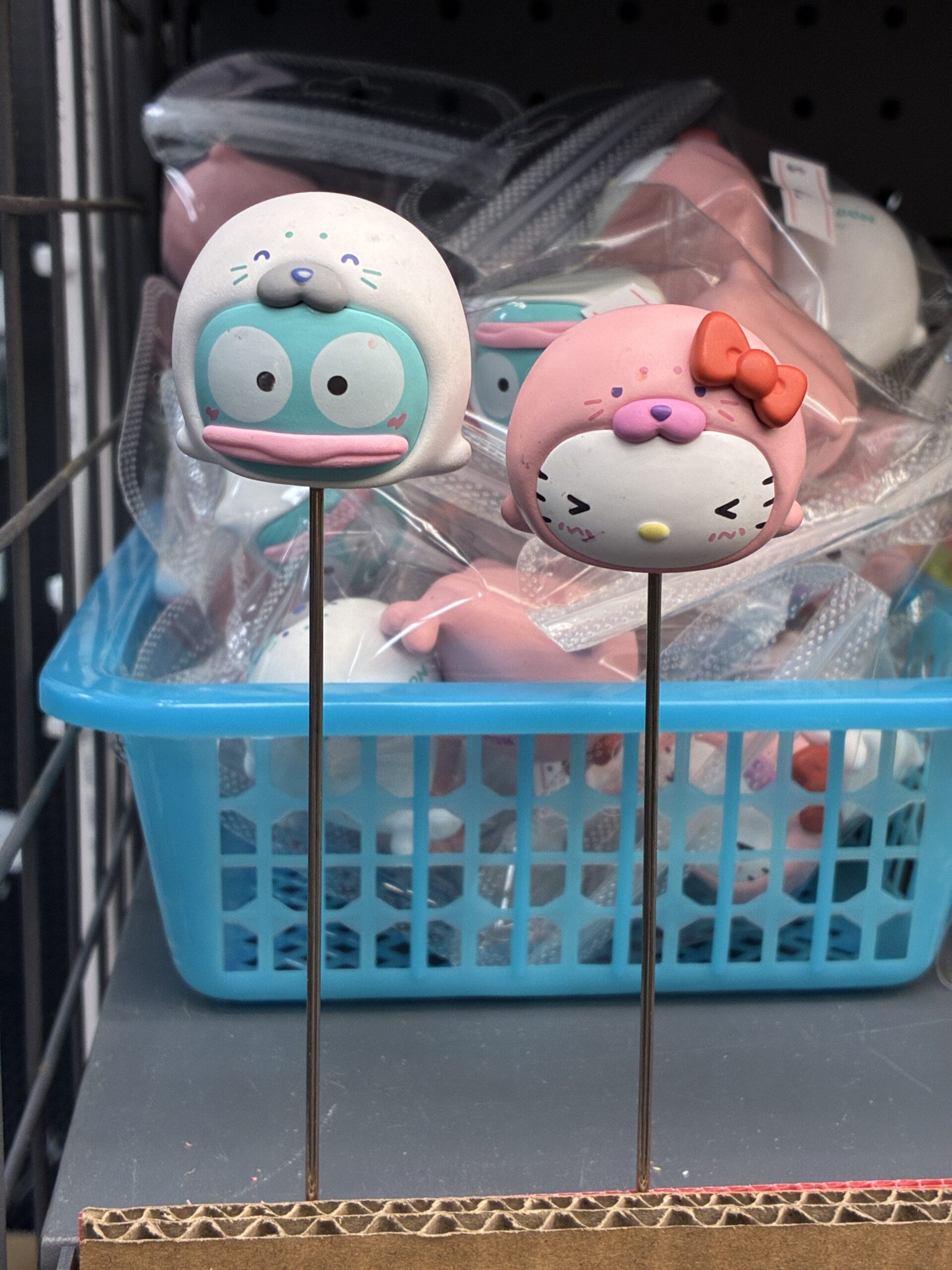 Cute Cartoon Head Topper Figurine Set (2PCS)