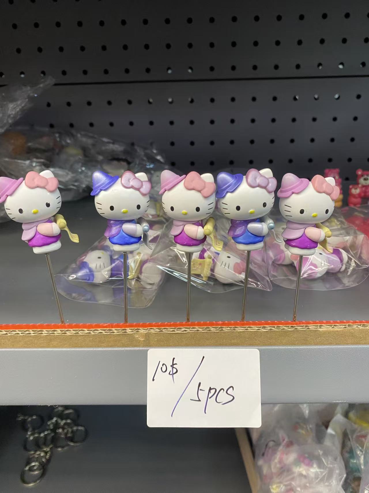 Hello Kitty Purple & Pink Figurine Set (5PCS)
