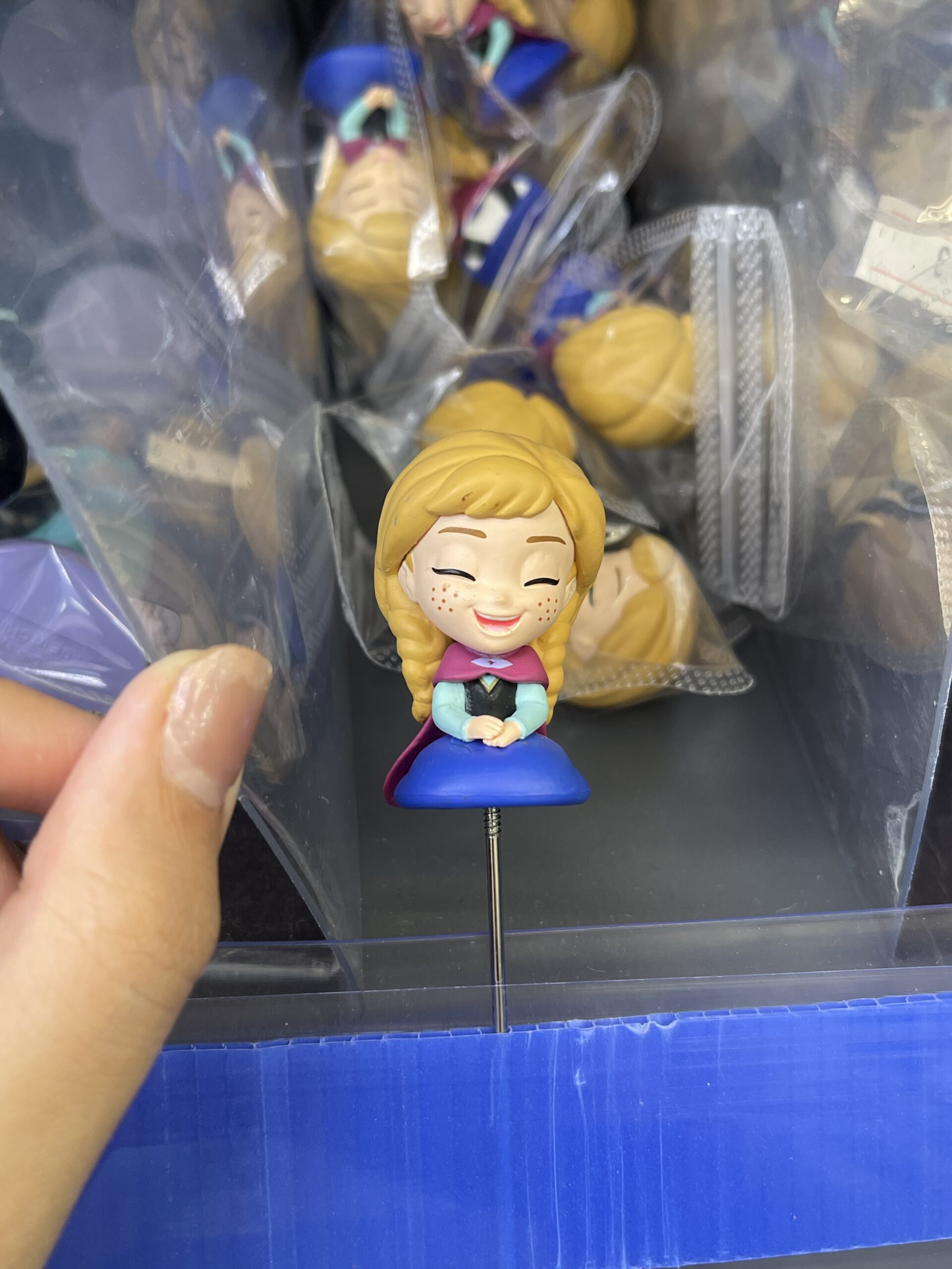 Frozen Anna Q Version Resin Figurine, Cute Chibi Plant Decor Pin