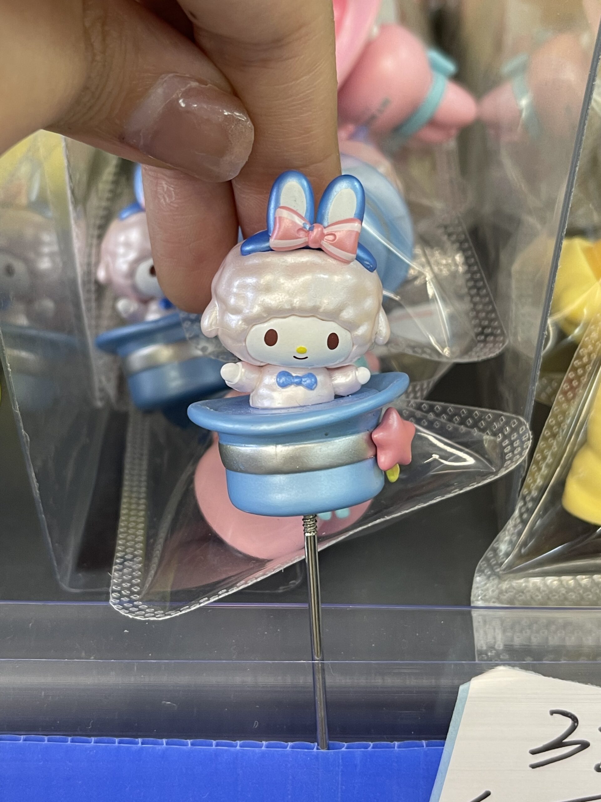 Piano Sheep in Magic Hat Resin Figurine, Sanrio Plant Decor Pin
