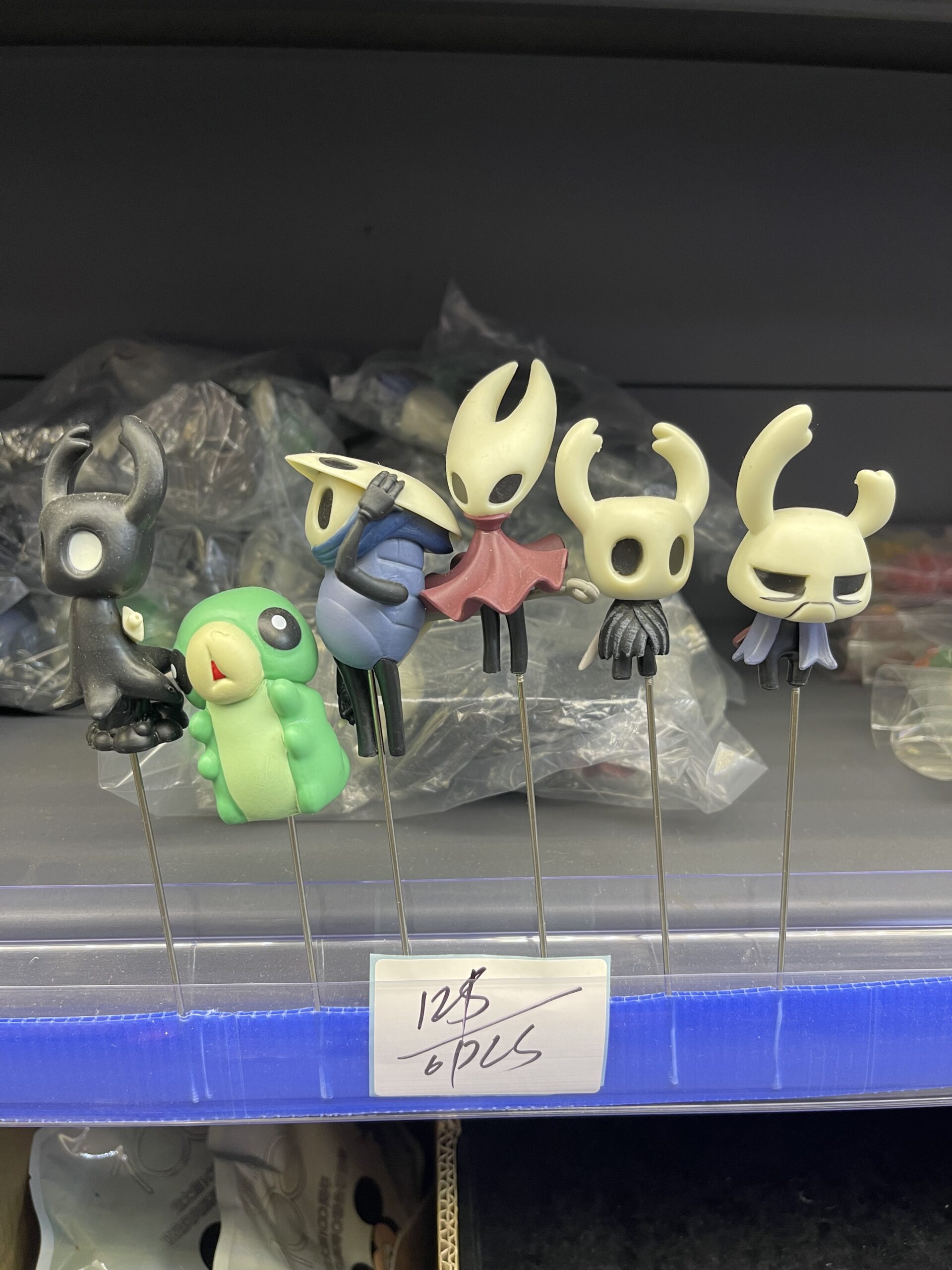 Hollow Knight Characters Mini Figurine Set (6pcs) – The Knight, Hornet, Quirrel, and More