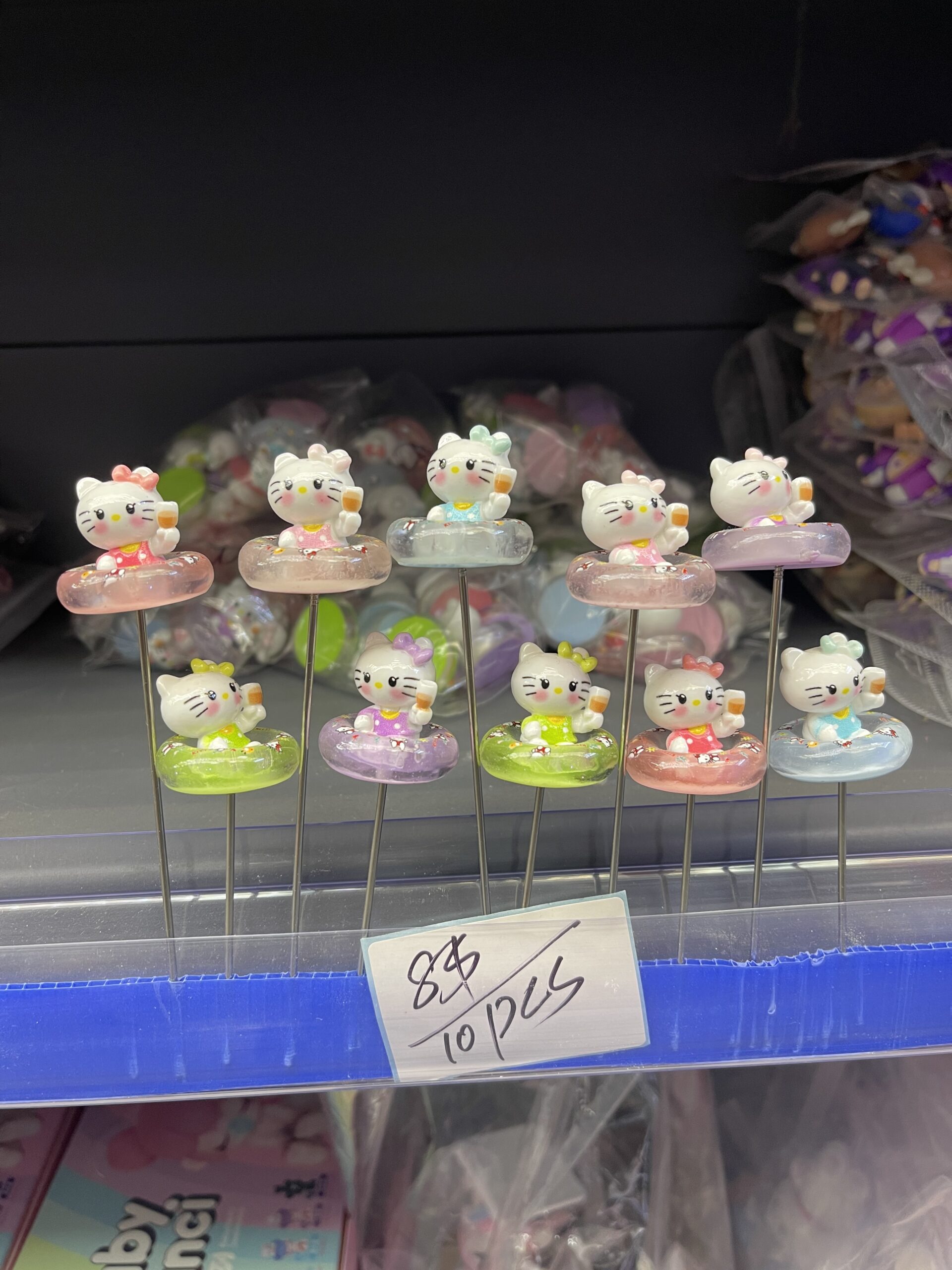Hello Kitty Pool Float Resin Figurine Set (10pcs) – Summer Swimming Ring Styles