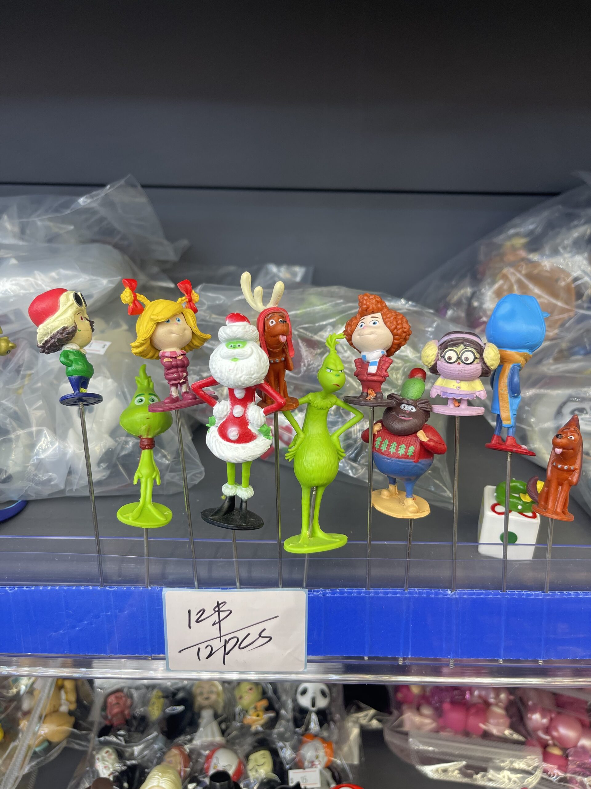 Dr. Seuss The Grinch & Christmas Characters Mini Figurine Set (12pcs)