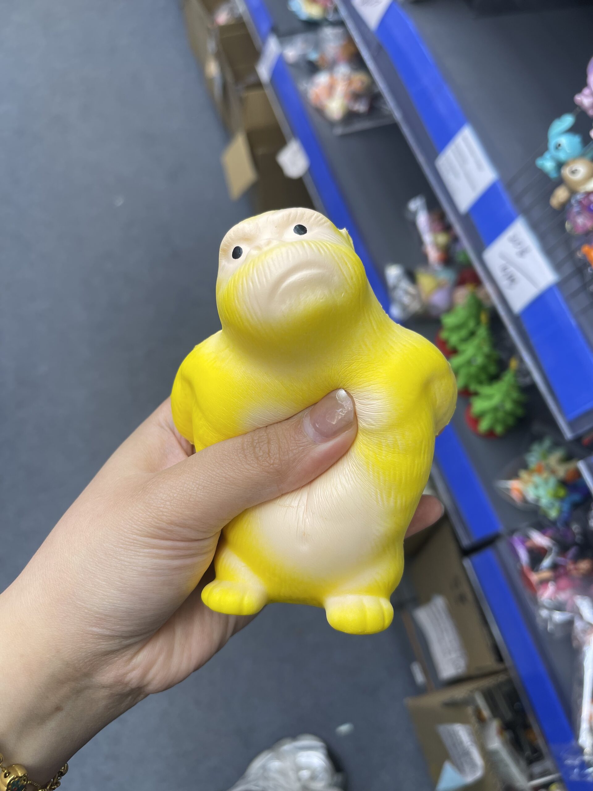 Yellow Gorilla Squishy Toy – Slow Rising Stress Relief Fidget Toy