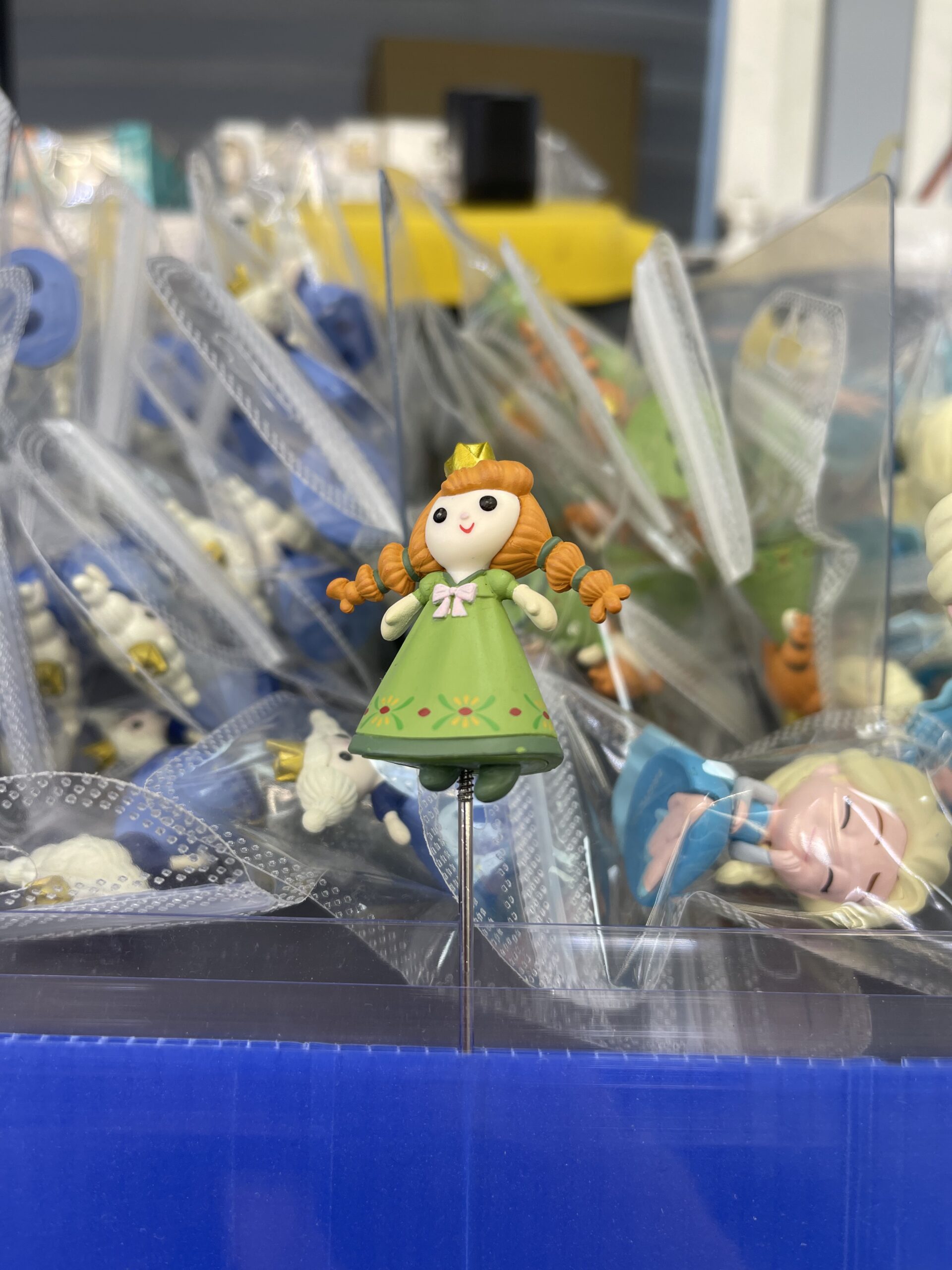 Frozen Anna Mini Figurine